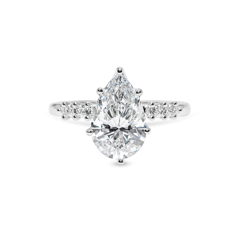 Phoenix Pear Cut Diamond Sidestones