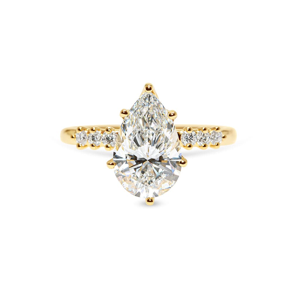 Phoenix Pear Cut Diamond Sidestones