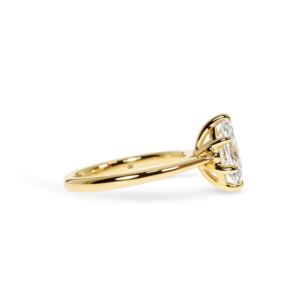 Miami Solitaire Marquise Cut