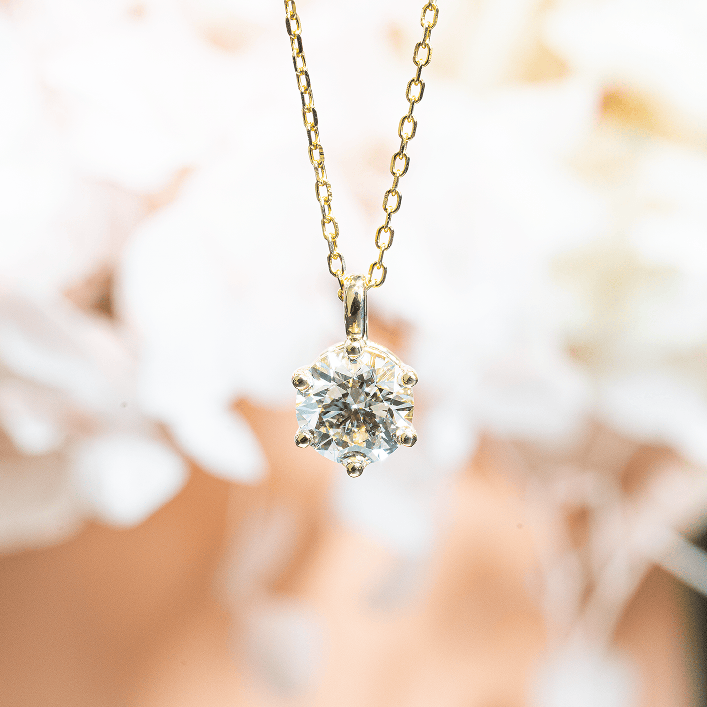 IGI Certified 1.57ct Round Brilliant Pendant