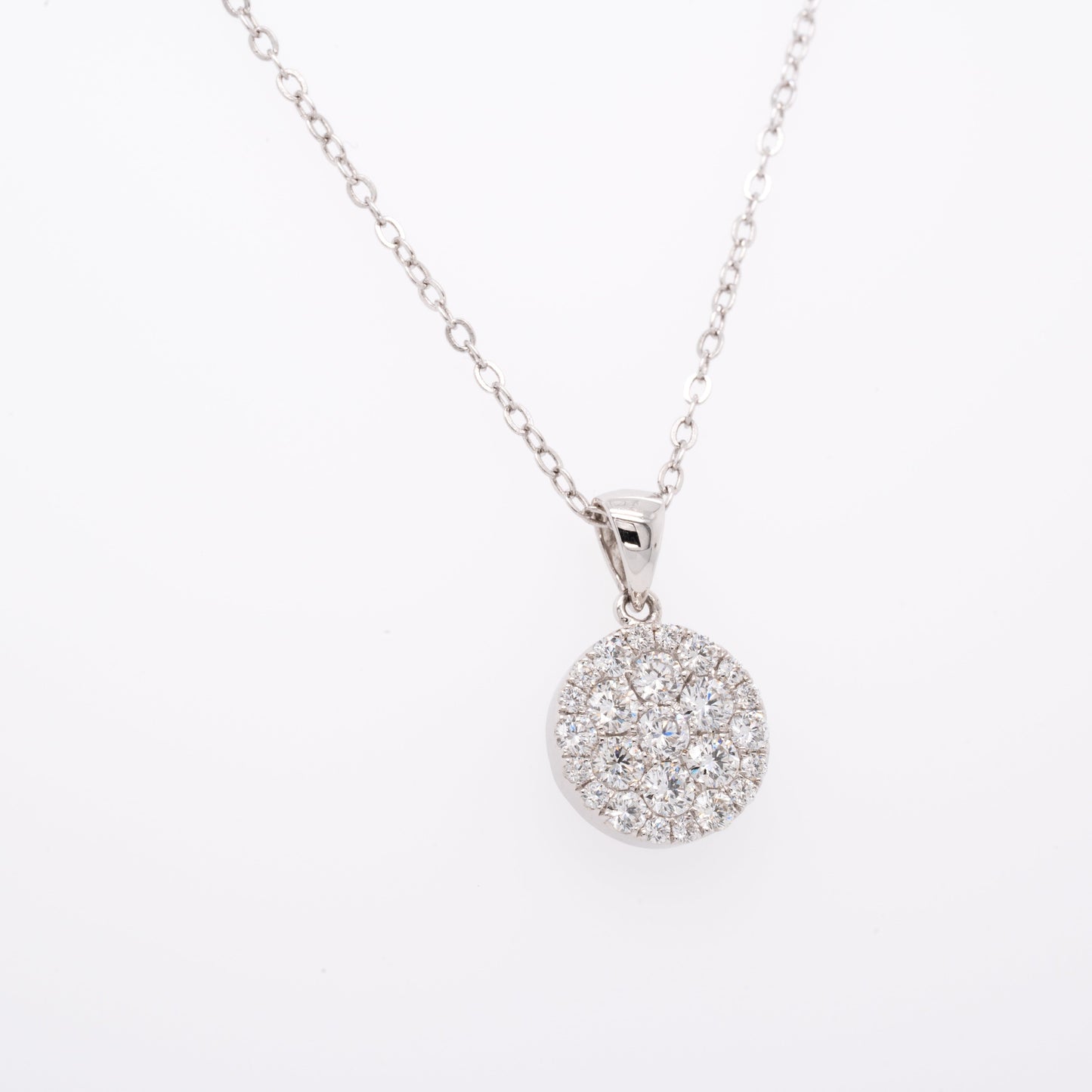 Round Cluster Diamond Pendant