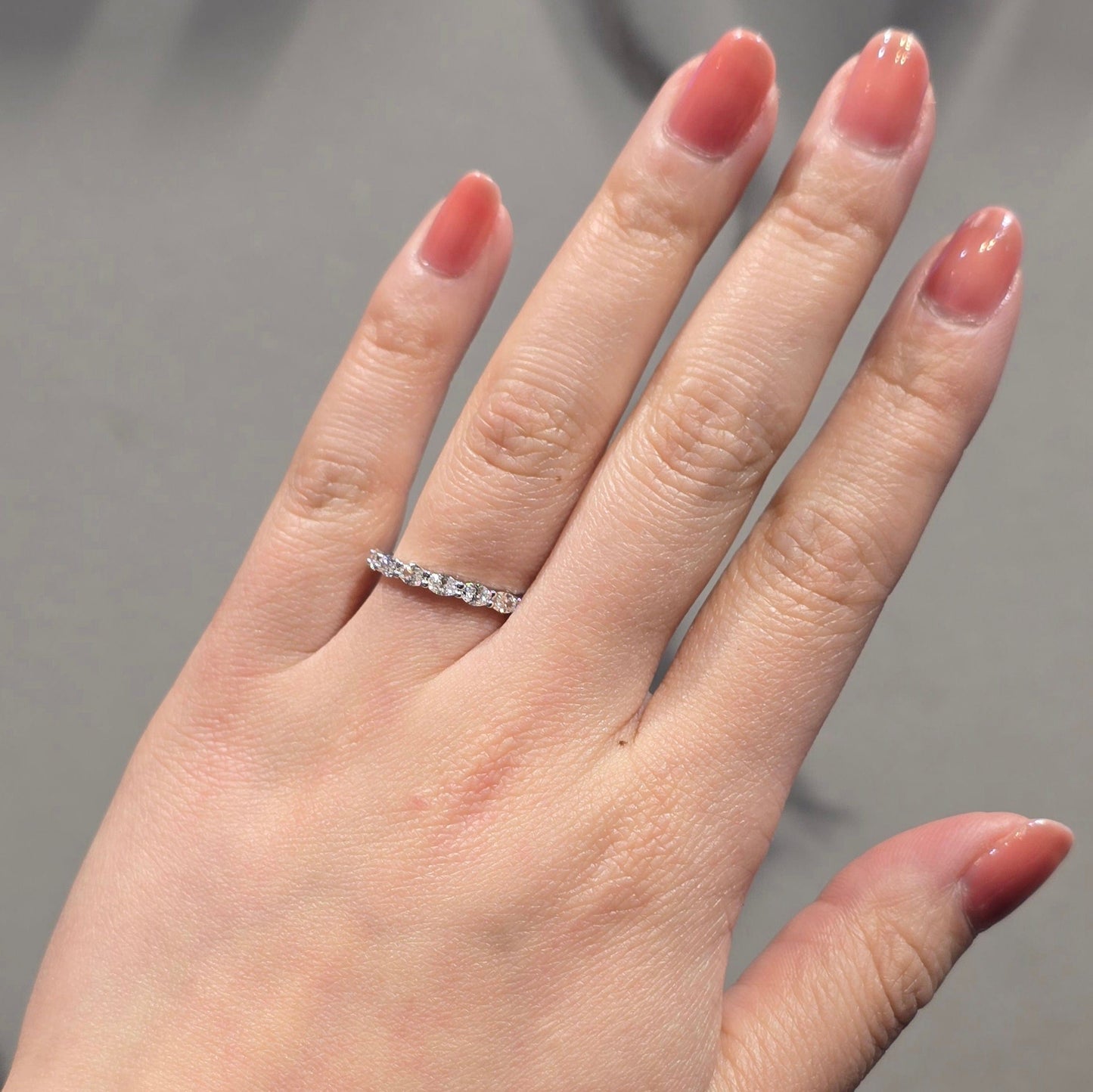 Oval Horizontal Basket Wedding Band