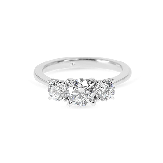 海伦娜三石戒指圆形钻石订婚戒指